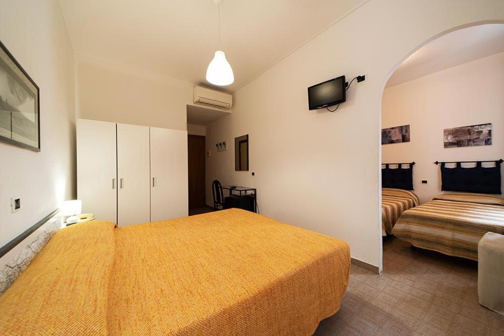 Hotel Belmare Porto Azzurro Buitenkant foto