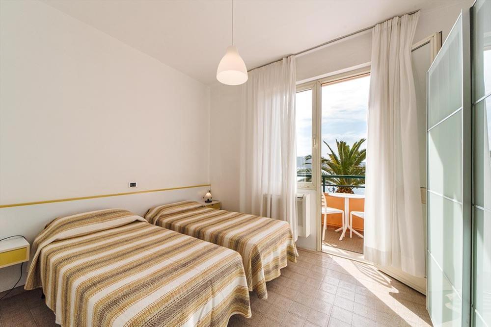 Hotel Belmare Porto Azzurro Buitenkant foto