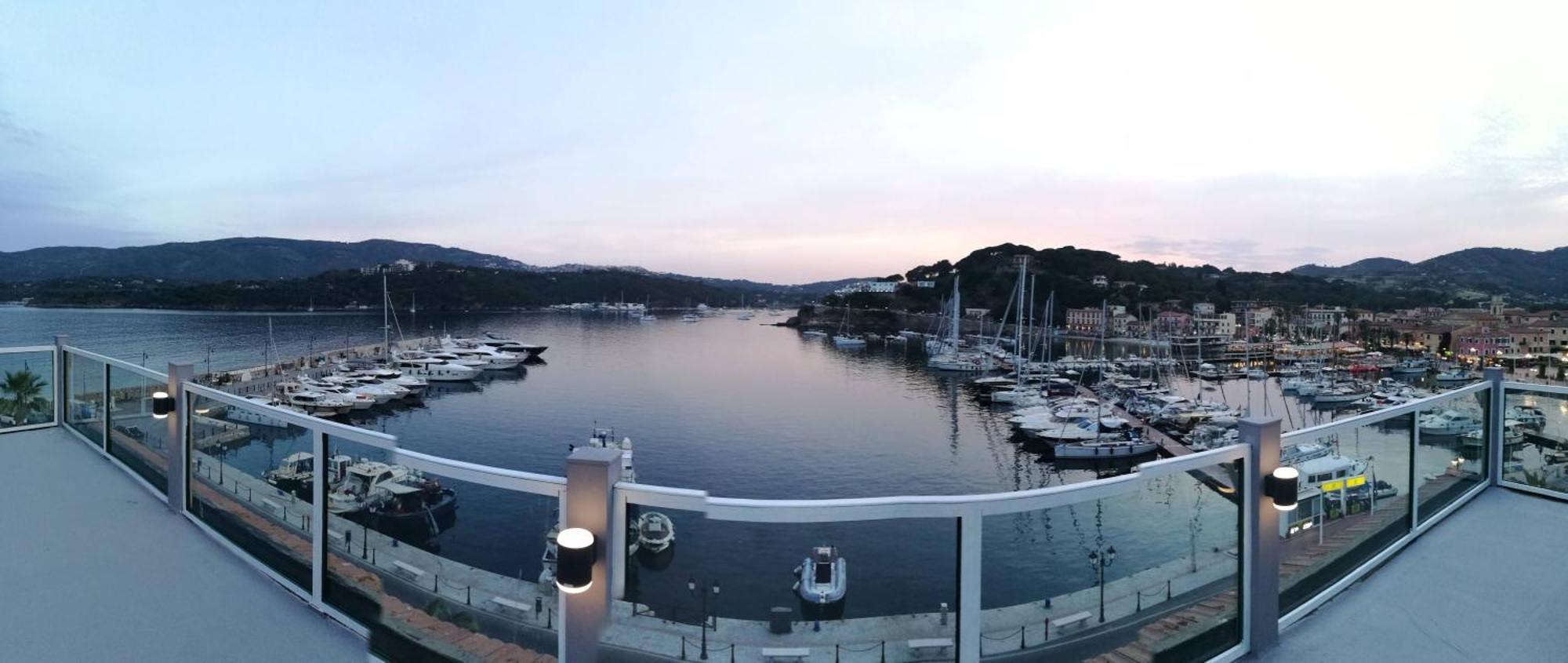 Hotel Belmare Porto Azzurro Buitenkant foto